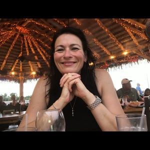 Meet your Posher, Ingrid